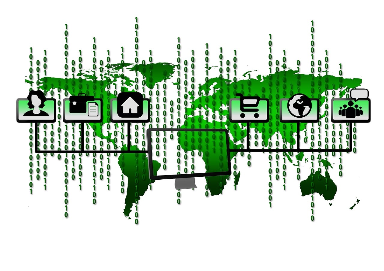Des pirates informatiques exploitent une vulnérabilité présente sur de nombreux sites de commerce électronique.