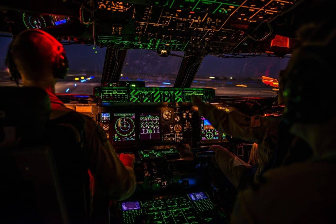 cockpit 1442715 1280