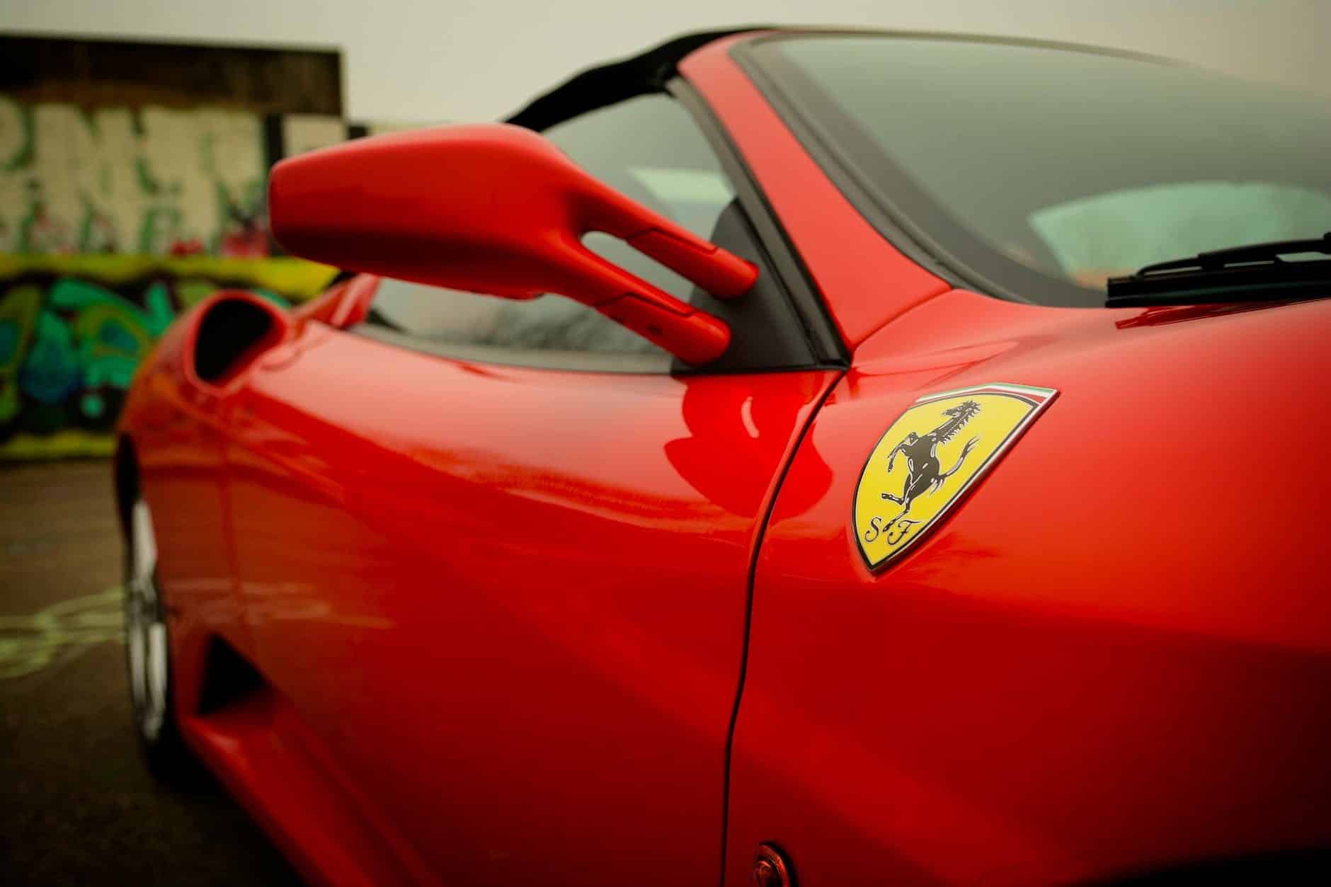red ferrari coupe