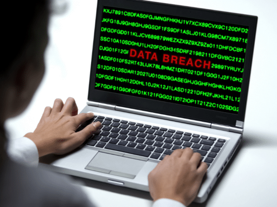Un écran d'ordinateur avec la mention Data Breach