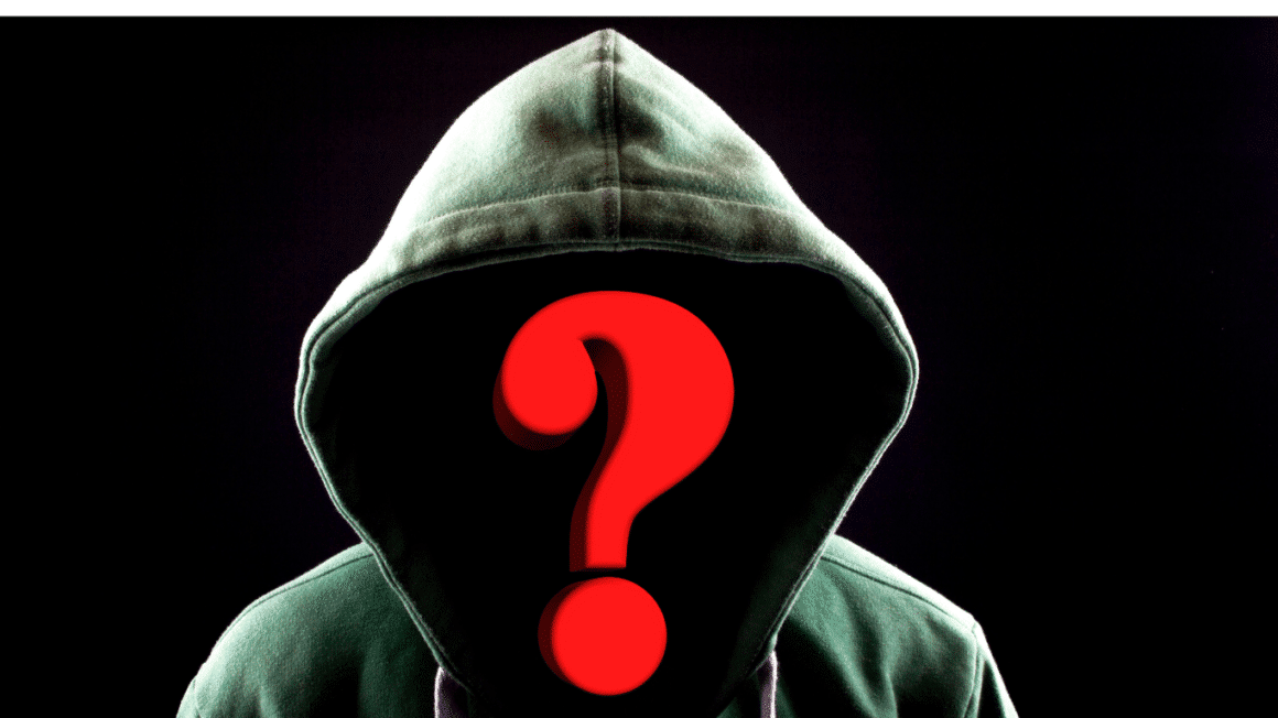 Un hacker avec un point dinterrogation au milieu du visage