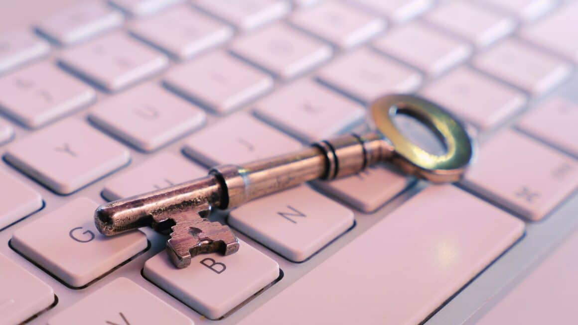 Une cle dacces sur un clavier