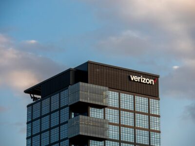 Hackers Advertise Stolen Verizon Push-to-Talk ‘Call Logs’