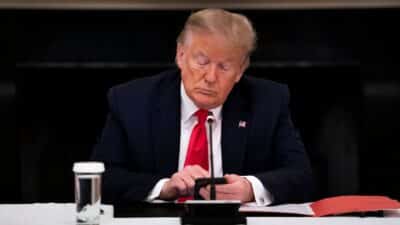 Chinese Hackers Target Trump and Vance Phone Data via Verizon Hack