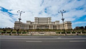 La Roumanie annule l'élection présidentielle en raison d'une prétendue ingérence russe.