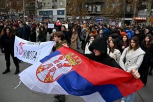 Les derniers gros vols de données (26 déc 2024) 12 Amnesty International expose l'utilisation de logiciels espions par la police serbe sur des journalistes et des activistes.