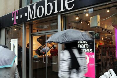 La plupart des principaux opérateurs mobiles conservent des données de géolocalisation en moyenne pendant deux ans, selon les conclusions de la FCC.