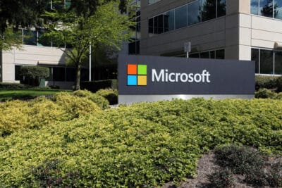 Microsoft révèle de nouveaux courriels compromis par le piratage russe.
