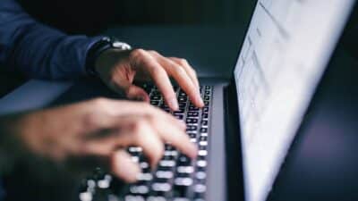 Opération coordonnée par Europol pour lutter contre la menace des sites web exploités par des terroristes | Europol