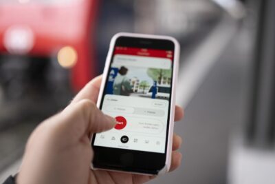 Des chercheurs de l'EPFZ découvrent une faille dans l'application mobile des CFF