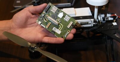 Les pirates informatiques parviennent à prendre le contrôle des drones grand public et à les faire tomber du ciel