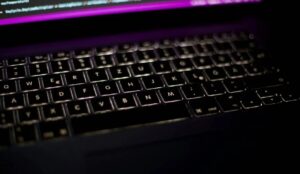 FunkSec, un nouveau groupe amateur de ransomware, utilise l'IA pour développer des logiciels malveillants