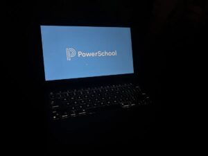 Les victimes de la violation de données de PowerSchool affirment que les pirates ont volé « toutes » les données historiques des élèves et des enseignants