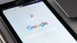Google bloque 2,28 millions d'applications malveillantes sur le Play Store dans le cadre d'une opération de sécurité