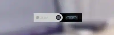 Attention aux arnaques avec les wallets matériels pour stocker vos cryptomonnaies | Le site de Korben