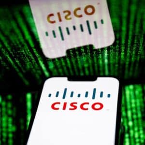 Les pirates informatiques de Salt Typhoon ont exploité des identifiants volés et une faille logicielle vieille de 7 ans dans les systèmes Cisco
