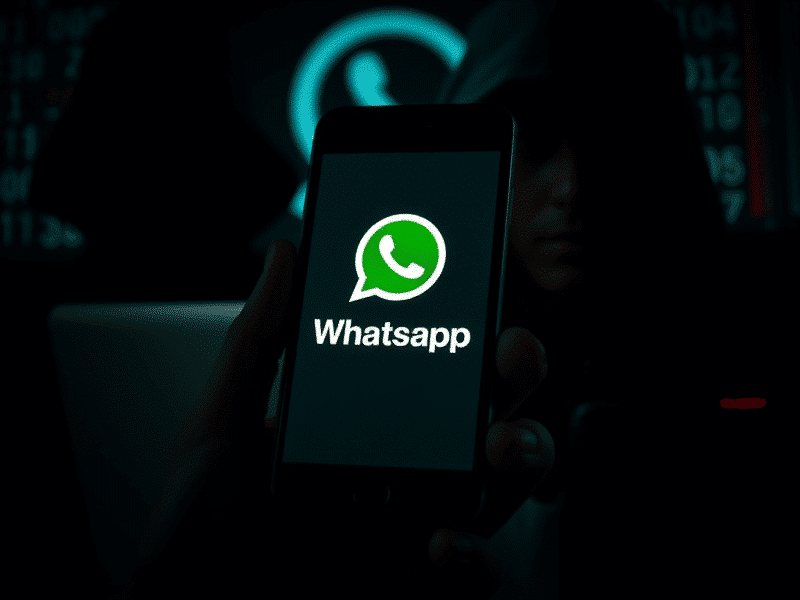 whatsapp dans un environnement habité par des hackers