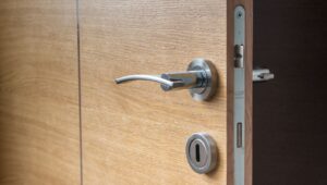 Des milliers de systèmes d'accès aux bâtiments mal configurés ont été divulgués en ligne
