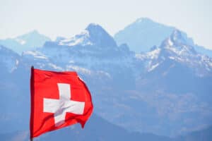 Le NCSC suisse exige un signalement des cyberattaques pour les infrastructures critiques dans les 24 heures