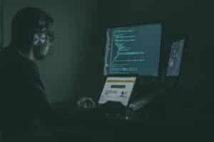 Des pirates informatiques célèbres révèlent un nouvel outil pour forcer les VPN