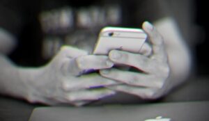 Des pirates informatiques ciblent Taïwan avec des logiciels malveillants diffusés via de fausses applications de messagerie