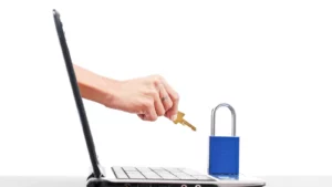 Les pirates informatiques sponsorisés par l'État utilisent désormais largement la technique d'attaque ClickFix dans les campagnes d'espionnage