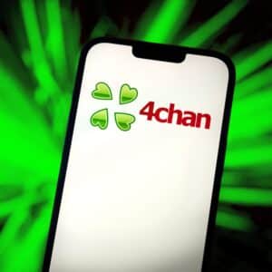 Un piratage présumé de 4chan pourrait exposer des administrateurs anonymes de longue date