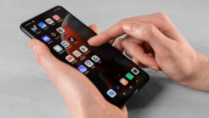 Un logiciel malveillant Android transforme les téléphones en machines de paiement sans contact malveillantes