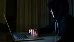 Szblind victime d'une cyberattaque