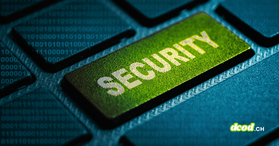 Touche de clavier verte marquée Security sur fond de code binaire, illustrant le standard security.txt et le signalement de vulnérabilités.