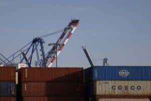 Les pays de l'UE assouplissent leurs efforts pour stopper les rachats de technologies chinoises