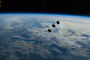Un nouveau satellite russe semble traquer un satellite américain en orbite