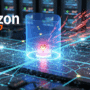 Représentation visuelle d'une attaque de type « watering hole » neutralisée par un bouclier de cybersécurité avec le logo Amazon