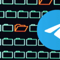 Logo de Telegram superposé à un écran affichant des icônes de dossiers, dont plusieurs en rouge signalant des fichiers potentiellement sensibles ou piratés.