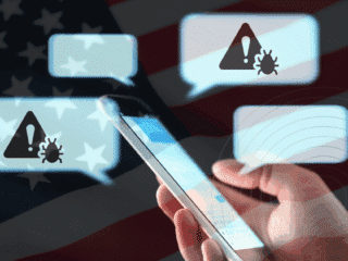 Arnaques SMS aux USA : plus de 1 milliard $ volés par des gangs chinois 48 Main tenant un smartphone avec des bulles de conversation contenant des icônes d’alerte et de virus, sur fond de drapeau des États-Unis, illustrant les cyberattaques ou campagnes de désinformation via messagerie mobile.