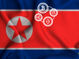 Drapeau de la Corée du Nord avec des icônes de cryptomonnaies comme Bitcoin, Ethereum et Litecoin, illustrant le lien entre le pays et les actifs numériques.