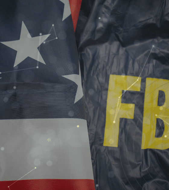 Des hackers divulguent les données de centaines d'agents du DHS et du FBI 36 Des hackers divulguent les donnees dagents du DHS et du FBI
