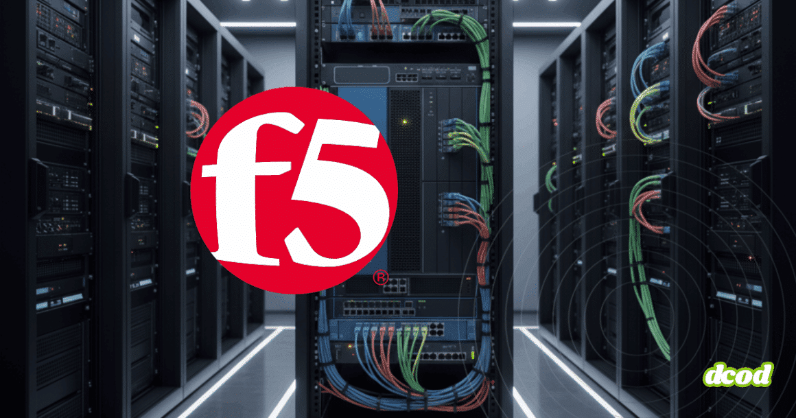 Vue rapprochée d'un équipement F5 Big-IP, illustrant une solution de pare-feu applicatif web (WAF) avec des câbles réseau colorés, dans un environnement de centre de données.