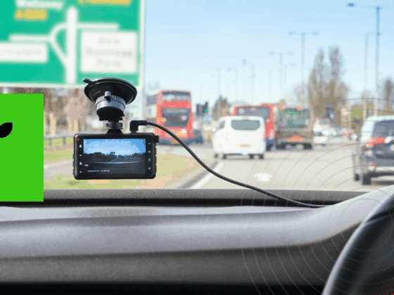 la surveillance automatisee des dashcams Flock inquiete le Congres