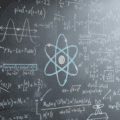 La Suisse accélère la révolution quantique avec l’EPFL en fer de lance 8 un tableau noir avec des multitudes de formules et croquis mathématiques en lien avec la physique quantique