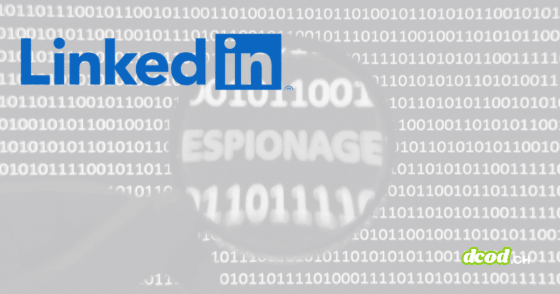 Le logo LinkedIn apparaît sur un fond de codes binaires, avec une loupe mettant en évidence le mot « espionage » au centre.
