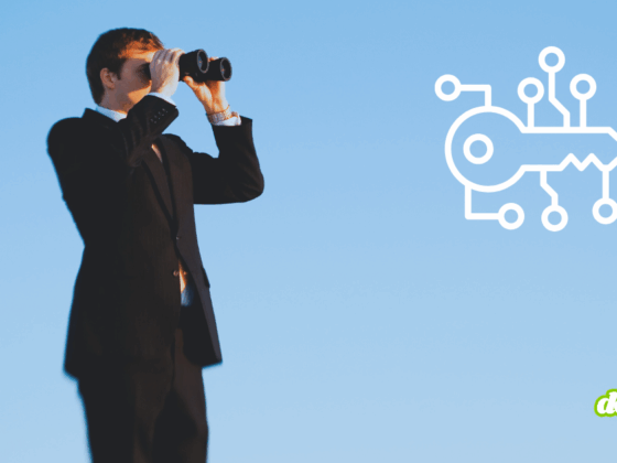 Un homme en costume observe l’horizon avec des jumelles, tandis qu’une icône de clé numérique symbolise la cybersécurité sur fond de ciel bleu.