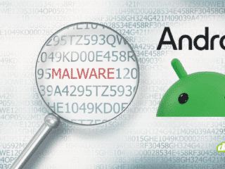 Loupe révélant le mot malware parmi des lignes de code, accompagnée du logo Android sur un fond de caractères chiffrés.