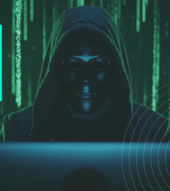 Personne encapuchonnée portant un masque sombre face à un écran, entourée de lignes de code vertes et d’un logo clair de Logitech à gauche