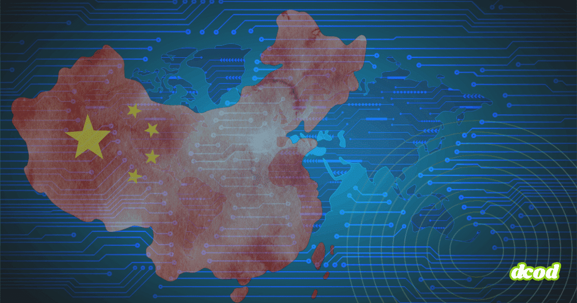 Silhouette rouge de la Chine avec son drapeau intégrée à un réseau de circuits électroniques bleus devant une carte du monde.
