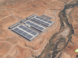 DCOD Vue satellite dun centre de donnees dans le desert