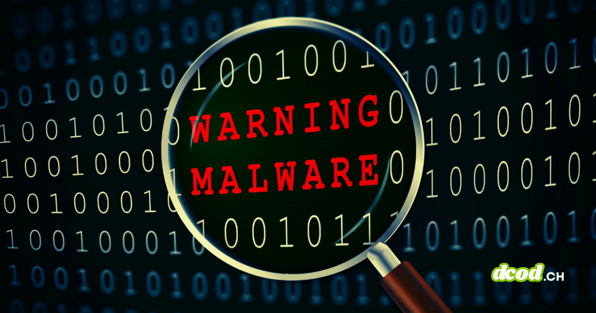 Une loupe examine du code binaire et révèle l'alerte rouge "WARNING MALWARE", illustrant les cyberattaques visant la chaîne de production logicielle où la confiance devient une arme.