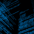 Lignes de code informatique bleues et lumineuses sur fond noir, illustrant le concept de vibe coding et ses enjeux de sécurité informatique, avec le logo dcod.ch visible dans le coin inférieur droit.
