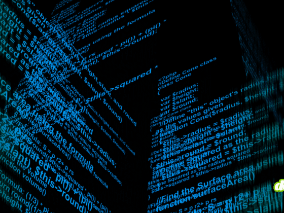 Lignes de code informatique bleues et lumineuses sur fond noir, illustrant le concept de vibe coding et ses enjeux de sécurité informatique, avec le logo dcod.ch visible dans le coin inférieur droit.
