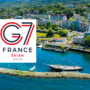 Vue aérienne du port d'Évian sur le lac Léman avec le logo officiel du Sommet du G7 France 2026, illustrant la situation où la Suisse anticipe des cyberattaques.